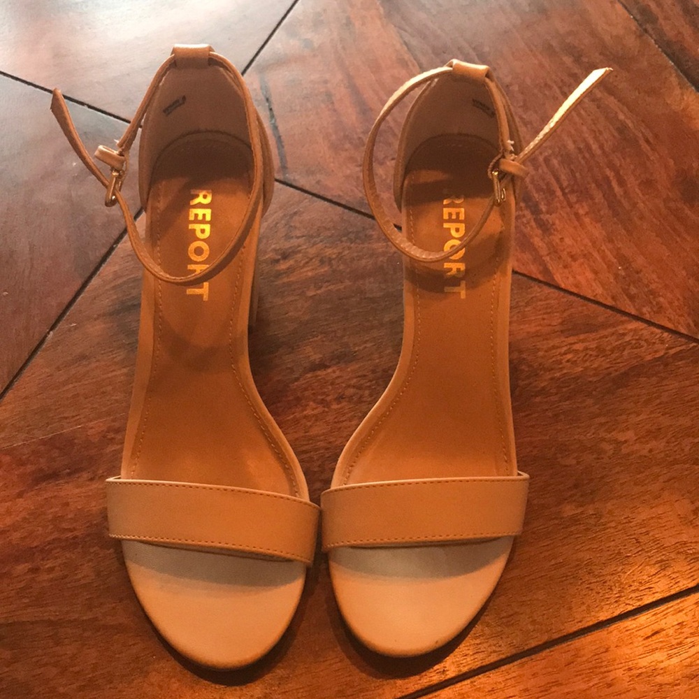 Report Beige Wedges - Picture 2 of 3
